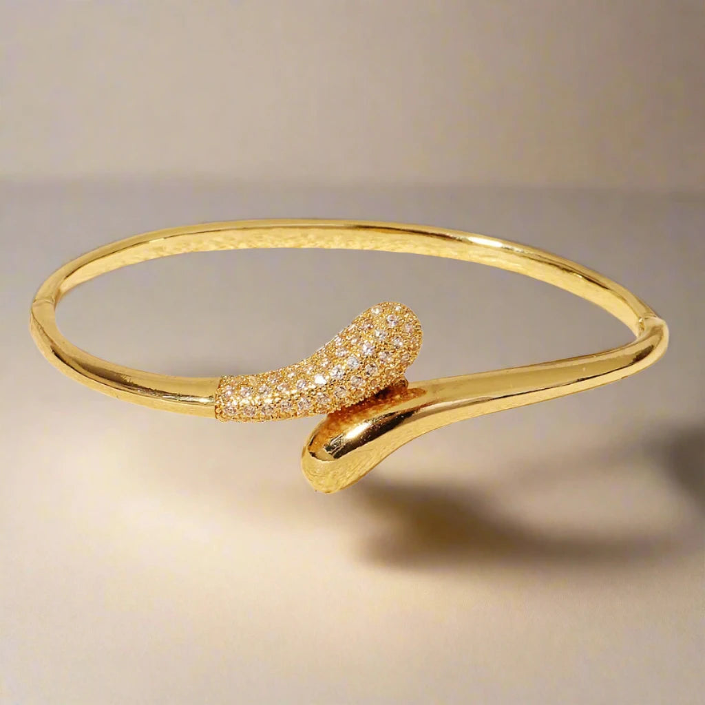 Miallo Stainless Steel Spike Bracelet – Stylish and Studded Accessory