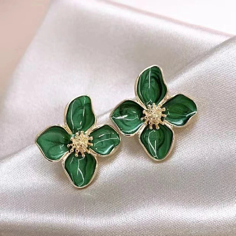Sabina Hibiscus Glazed Flower Stud Earrings for Women Vintage French-Inspired Elegant Design.