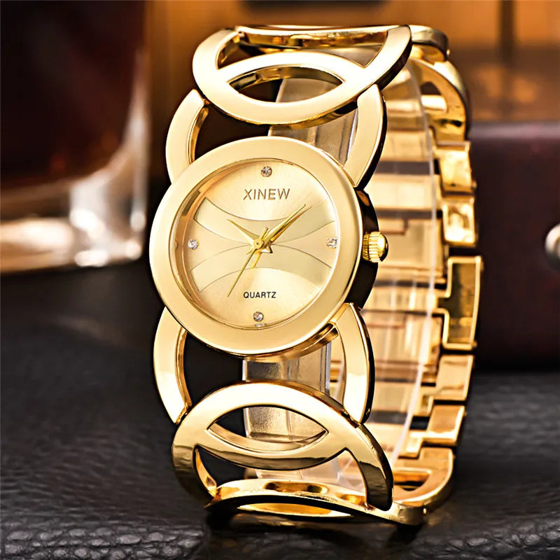 Premium Women's Quartz Watch – Gold-Tone Luxury Bracelet Design