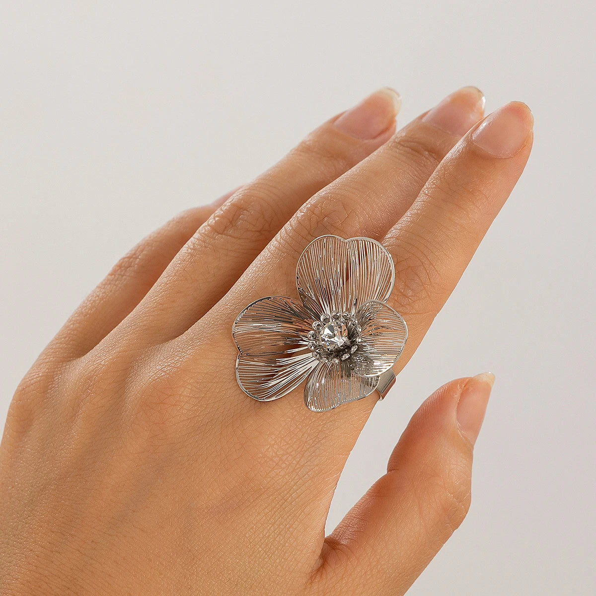 lily Rings Jewelry