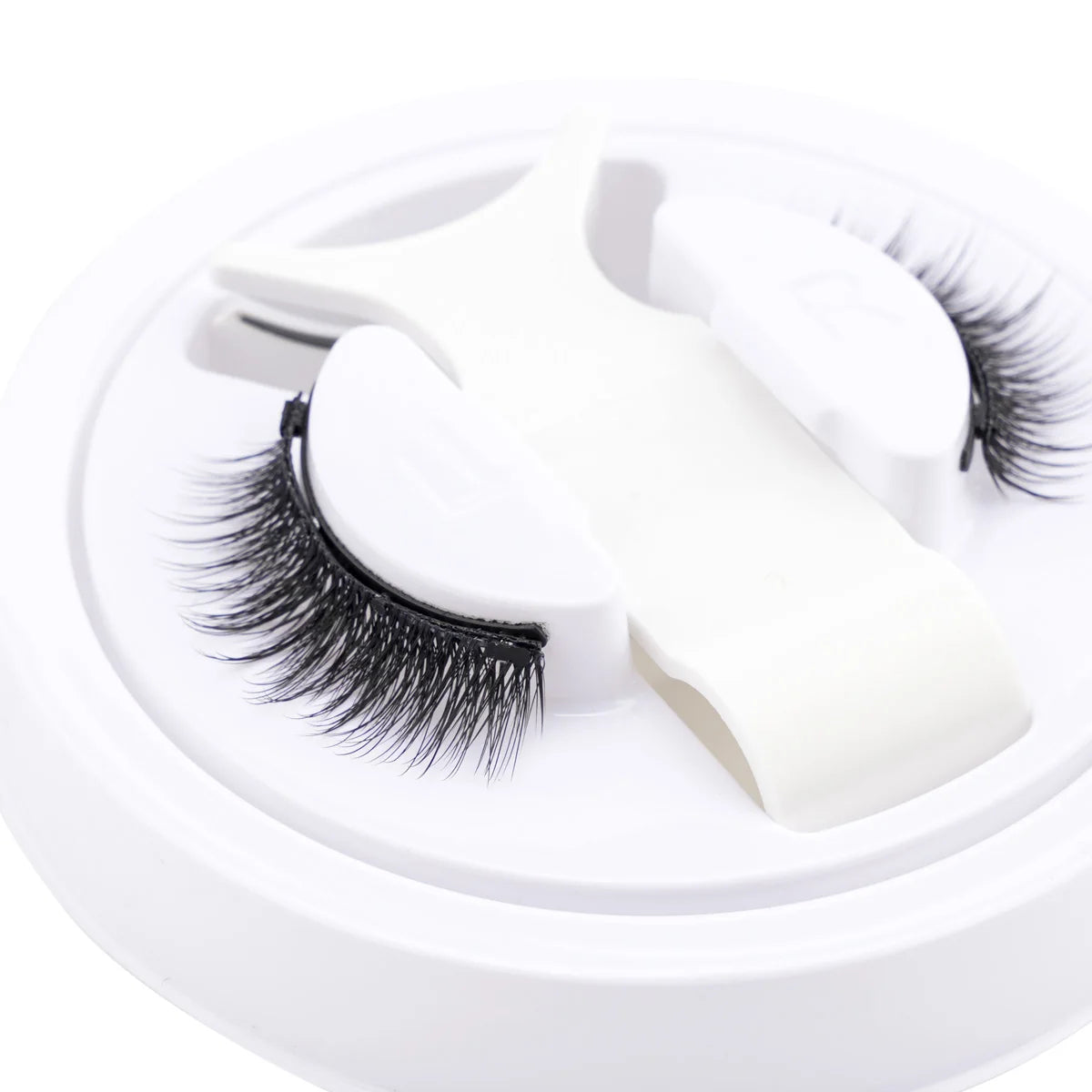 Magnetic Faux Mink Eyelashes Set – Fluffy, Reusable Lashes with Magnetic Tweezers | Natural Long Look