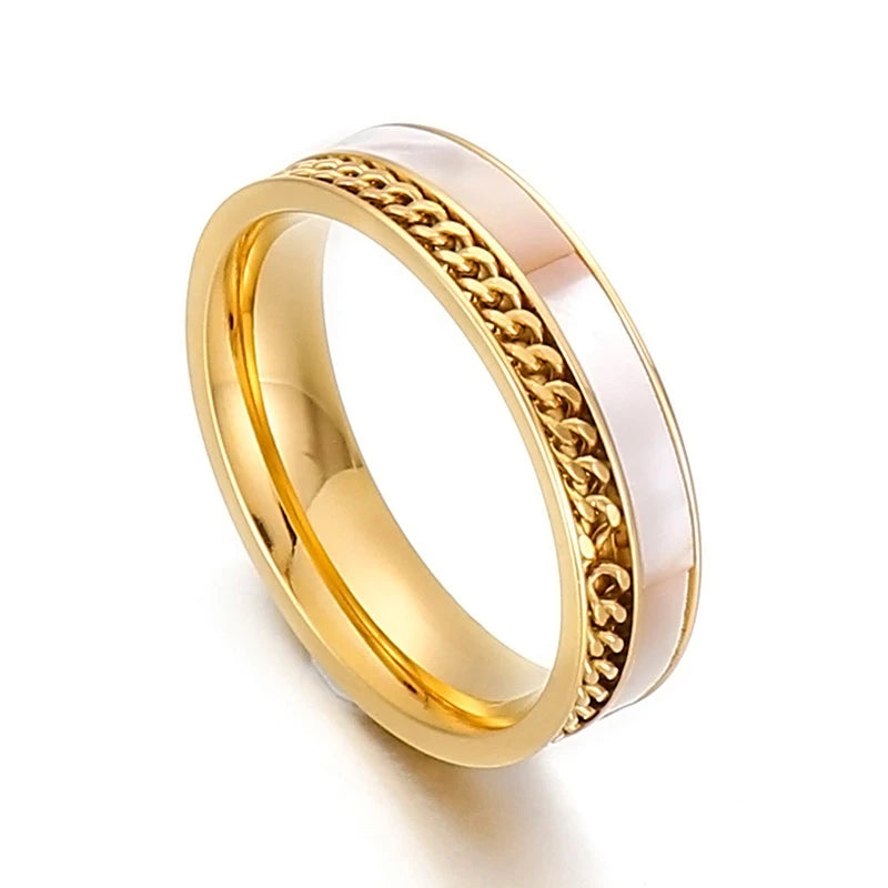 Gold Twist Pattern Zircon Ring – Vintage Stainless Steel Wedding Band for Women | Classic Peru-Inspired Design